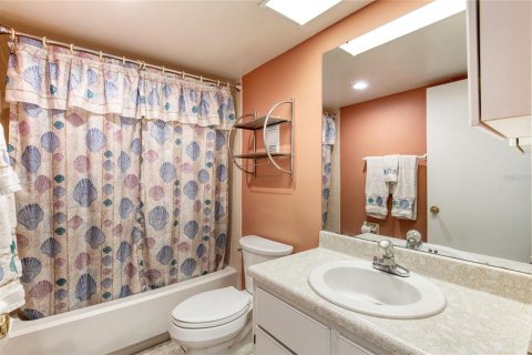 Copropriété à vendre à Ormond Beach, Floride: 2 chambres, 94.11 m2 № 2098012 - photo 12