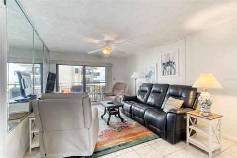 Copropriété à vendre à Ormond Beach, Floride: 2 chambres, 94.11 m2 № 2098012 - photo 25