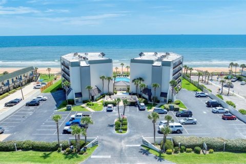 Condo à Ormond Beach, Floride, 2 chambres  № 2098012