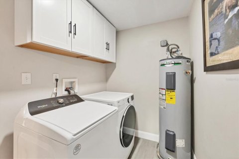 Casa en venta en Port Charlotte, Florida, 3 dormitorios, 162.49 m2 № 1899260 - foto 30