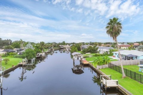 Casa en venta en Port Charlotte, Florida, 3 dormitorios, 162.49 m2 № 1899260 - foto 5