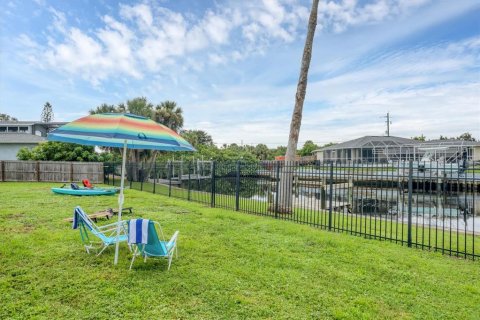 Casa en venta en Port Charlotte, Florida, 3 dormitorios, 162.49 m2 № 1899260 - foto 9