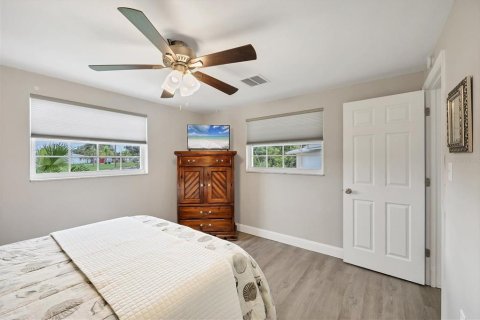 Casa en venta en Port Charlotte, Florida, 3 dormitorios, 162.49 m2 № 1899260 - foto 25