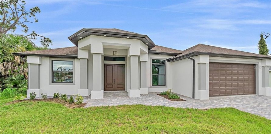 Villa ou maison à North Port, Floride 3 chambres, 151.8 m2 № 2400903