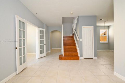 Copropriété à louer à Miramar, Floride: 4 chambres, 134.24 m2 № 1713454 - photo 7