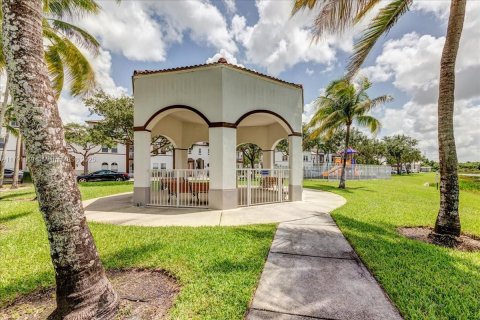 Copropriété à louer à Miramar, Floride: 4 chambres, 134.24 m2 № 1713454 - photo 17