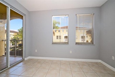 Copropriété à louer à Miramar, Floride: 4 chambres, 134.24 m2 № 1713454 - photo 8