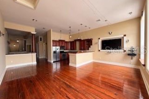 Apartamento en alquiler en Ocala, Florida, 2 dormitorios, 175.4 m2 № 2092806 - foto 3