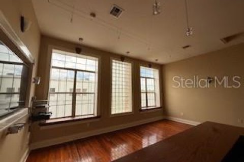 Apartamento en alquiler en Ocala, Florida, 2 dormitorios, 175.4 m2 № 2092806 - foto 11