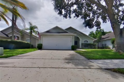House in Sanford, Florida 3 bedrooms, 115.2 sq.m. № 2371340