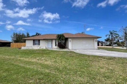 Villa ou maison à Englewood, Floride 2 chambres, 141.3 m2 № 2356058