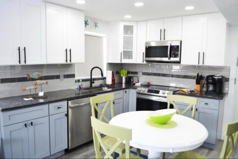 Apartamento en alquiler en Saint Pete Beach, Florida, 1 dormitorio, 65.03 m2 № 1798423 - foto 7