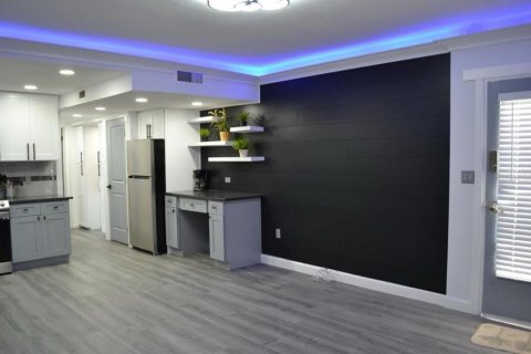 Apartamento en alquiler en Saint Pete Beach, Florida, 1 dormitorio, 65.03 m2 № 1798423 - foto 12