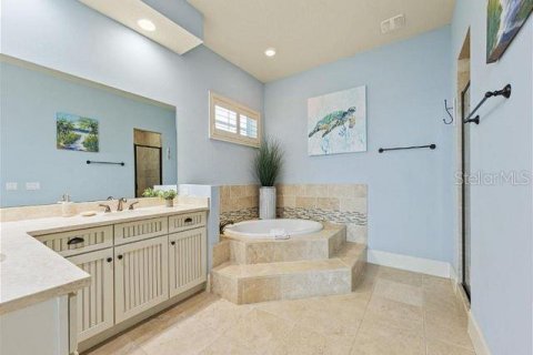 House in Palm Coast, Florida 7 bedrooms, 479.19 sq.m. № 1662018 - photo 18