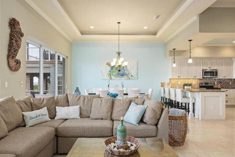 House in Palm Coast, Florida 7 bedrooms, 479.19 sq.m. № 1662018 - photo 9