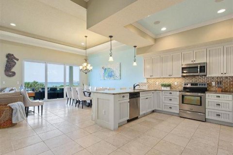 House in Palm Coast, Florida 7 bedrooms, 479.19 sq.m. № 1662018 - photo 8