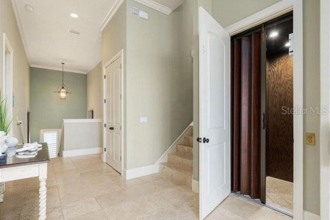 House in Palm Coast, Florida 7 bedrooms, 479.19 sq.m. № 1662018 - photo 11