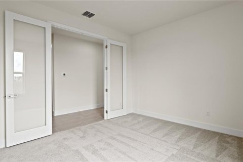 House in Mount Dora, Florida 3 bedrooms, 189.06 sq.m. № 2316535 - photo 27