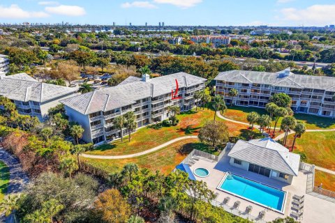 Copropriété à vendre à West Palm Beach, Floride: 2 chambres, 133.5 m2 № 2083148 - photo 3