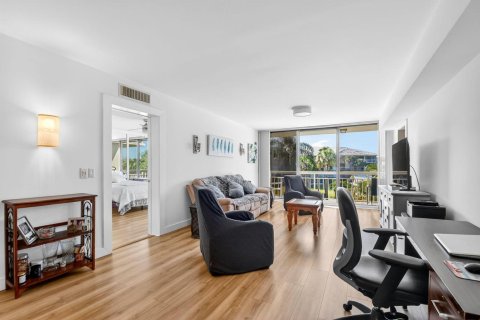 Copropriété à vendre à West Palm Beach, Floride: 2 chambres, 133.5 m2 № 2083148 - photo 13