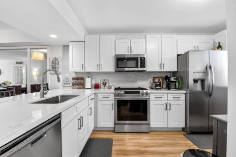 Copropriété à vendre à West Palm Beach, Floride: 2 chambres, 133.5 m2 № 2083148 - photo 9