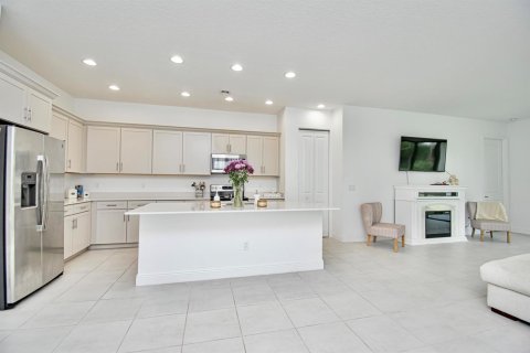 House in Loxahatchee Groves, Florida 3 bedrooms, 196.02 sq.m. № 2190711 - photo 4