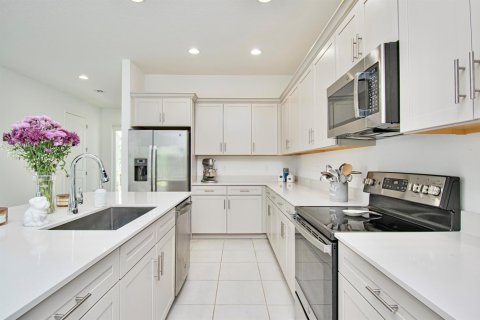 House in Loxahatchee Groves, Florida 3 bedrooms, 196.02 sq.m. № 2190711 - photo 3