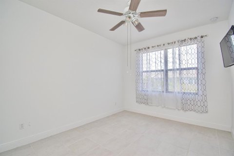 House in Loxahatchee Groves, Florida 3 bedrooms, 196.02 sq.m. № 2190711 - photo 22