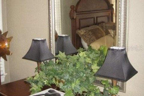 Casa en venta en Orlando, Florida, 2 dormitorios, 112.32 m2 № 1908604 - foto 13