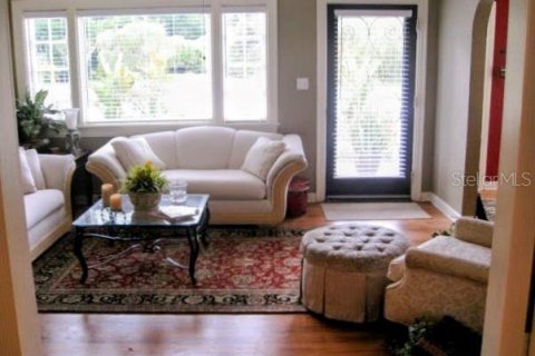 Casa en venta en Orlando, Florida, 2 dormitorios, 112.32 m2 № 1908604 - foto 4