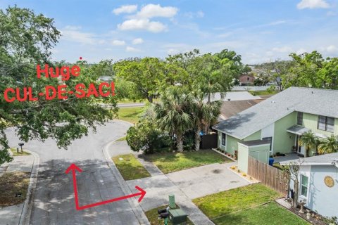 Casa en venta en Tampa, Florida, 3 dormitorios, 132.11 m2 № 1598683 - foto 5