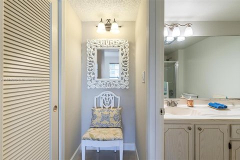 Condo in Boca Raton, Florida, 2 bedrooms  № 1409321 - photo 13