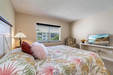 Condo in Boca Raton, Florida, 2 bedrooms  № 1409321 - photo 11