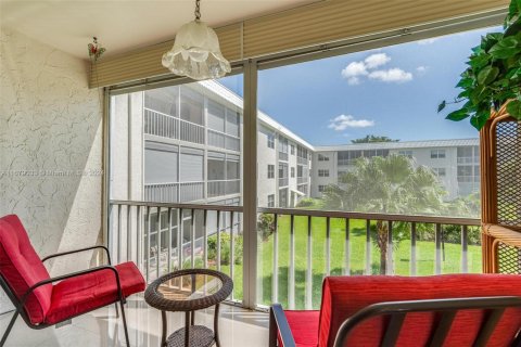 Condo in Boca Raton, Florida, 2 bedrooms  № 1409321 - photo 21