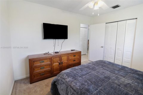 House in Delray Beach, Florida 2 bedrooms, 127.55 sq.m. № 2184306 - photo 13