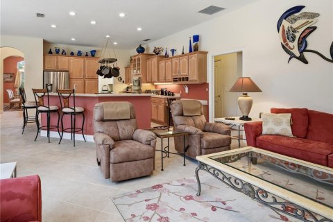 Villa ou maison à vendre à New Smyrna Beach, Floride: 3 chambres, 277.03 m2 № 2333816 - photo 24