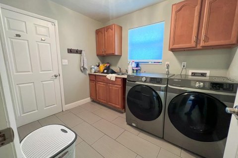 Casa en alquiler en Gainesville, Florida, 3 dormitorios, 164.62 m2 № 1870886 - foto 21
