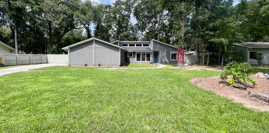 Casa en Gainesville, Florida 3 dormitorios, 164.62 m2 № 1870886