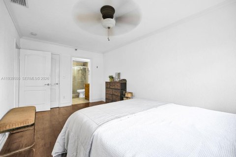 Copropriété à louer à Miami, Floride: 1 chambre, 65.87 m2 № 1997582 - photo 8