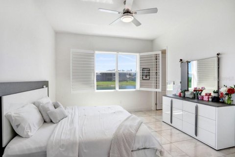 Villa ou maison à vendre à Wesley Chapel, Floride: 5 chambres, 312.62 m2 № 1589598 - photo 30