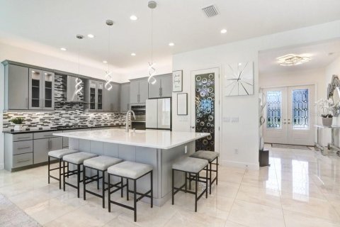 Villa ou maison à vendre à Wesley Chapel, Floride: 5 chambres, 312.62 m2 № 1589598 - photo 21