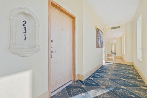 Condo in Palm Coast, Florida, 2 bedrooms № 2102609 - photo 2