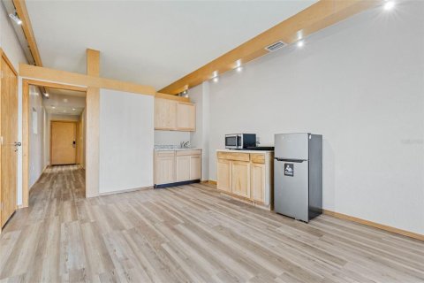 Condo in Palm Coast, Florida, 2 bedrooms № 2102609 - photo 10