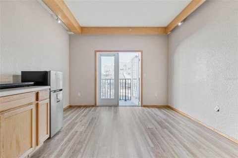 Condo in Palm Coast, Florida, 2 bedrooms № 2102609 - photo 11