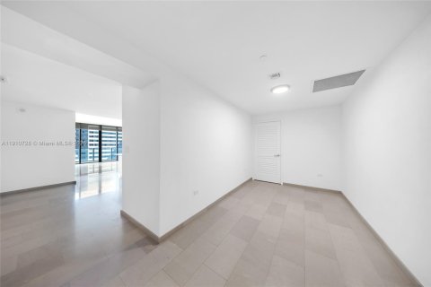 Condo in Miami, Florida, 3 bedrooms  № 1966081 - photo 14