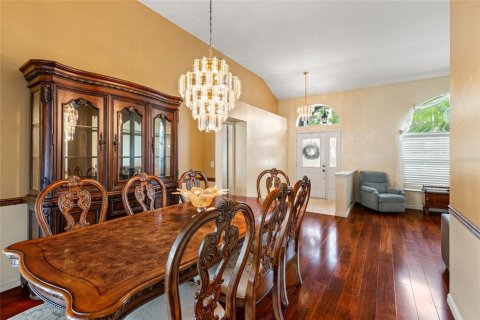 House in Wesley Chapel, Florida 4 bedrooms, 206.89 sq.m. № 1772840 - photo 7