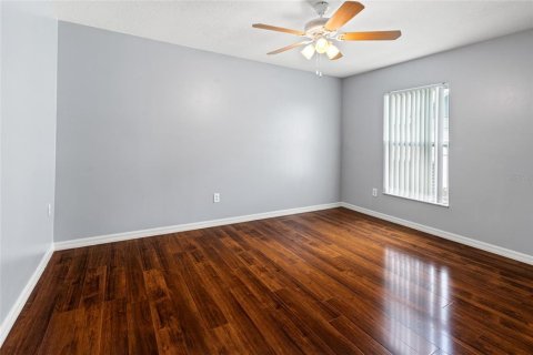 House in Wesley Chapel, Florida 4 bedrooms, 206.89 sq.m. № 1772840 - photo 20