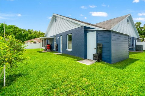 House in Wesley Chapel, Florida 4 bedrooms, 206.89 sq.m. № 1772840 - photo 29