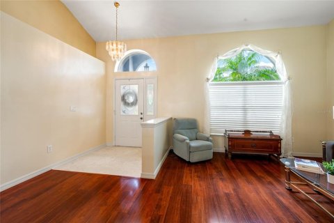 House in Wesley Chapel, Florida 4 bedrooms, 206.89 sq.m. № 1772840 - photo 4