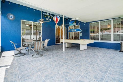House in Wesley Chapel, Florida 4 bedrooms, 206.89 sq.m. № 1772840 - photo 26